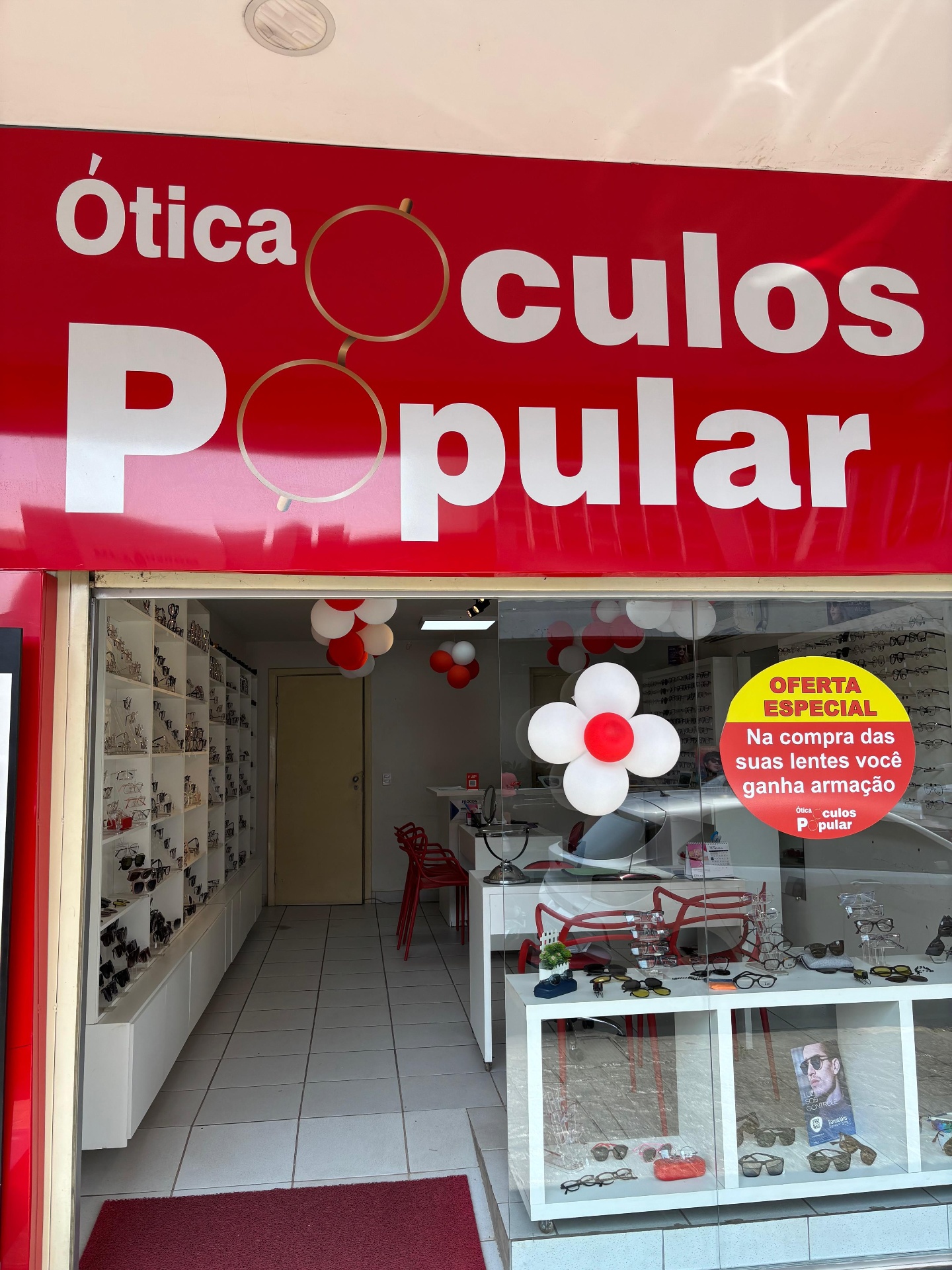 Fachada da Ótica Óculos Popular em Uberlândia